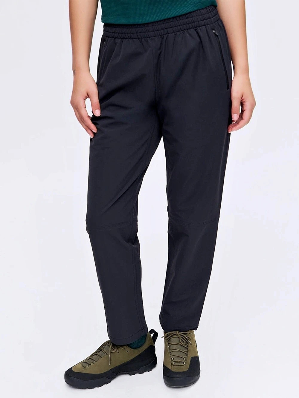 Outdoor Voices Jogger Pants in Black Small Like New